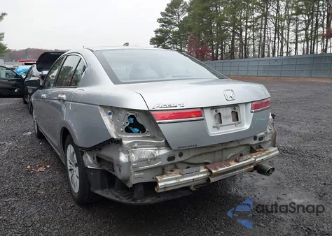 2012 Honda Accord 2.4 Lx z USA, uszkodzony, nr VIN 1HGCP2F38CA043295